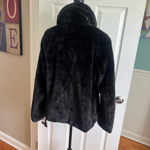 Weatherproof Women's Black Faux Fur Jacket - Picture 2 of 7